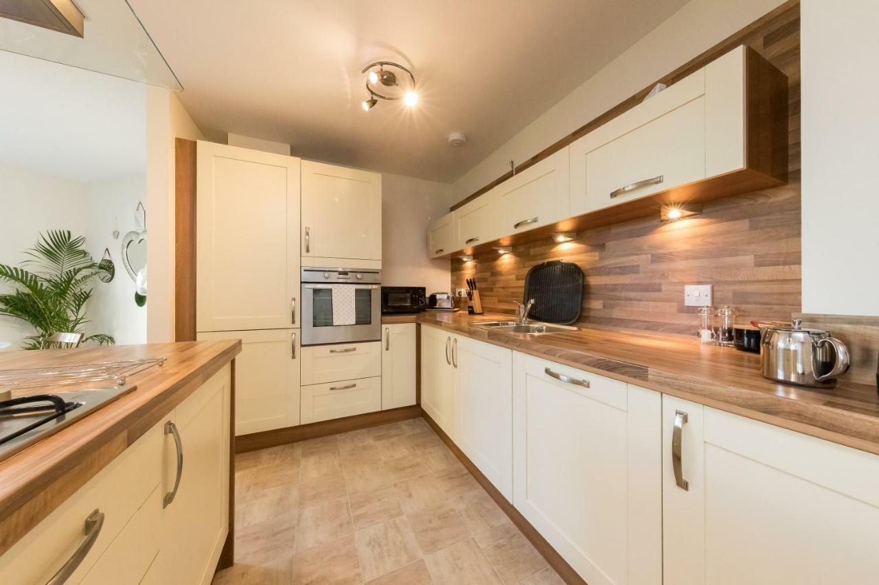 The Broch, Ground Floor City Centre Apartment, Sleeps 6 Perth Esterno foto