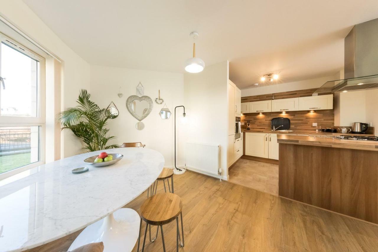 The Broch, Ground Floor City Centre Apartment, Sleeps 6 Perth Esterno foto